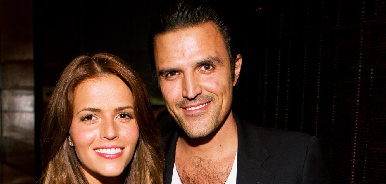 <p>Claudia Álvarez y Billy Rovzar son una de las parejas más estables y lindas del mundo social. <strong>(Fotos: Archivo El Universal e Instagram)</strong></p>
