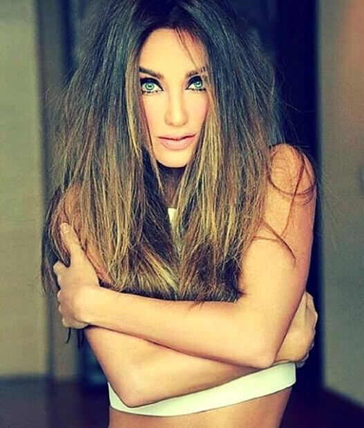Anahí regresa a la música cantándole al olvido