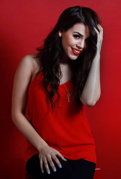 Danna Paola incendia las redes tras su pleito con alumnos de La Academia 
