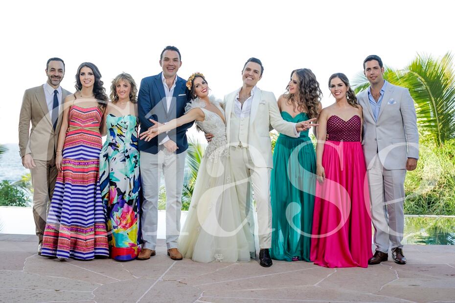 Fotos inéditas de la boda de Claudia Álvarez y Billy Rovzar