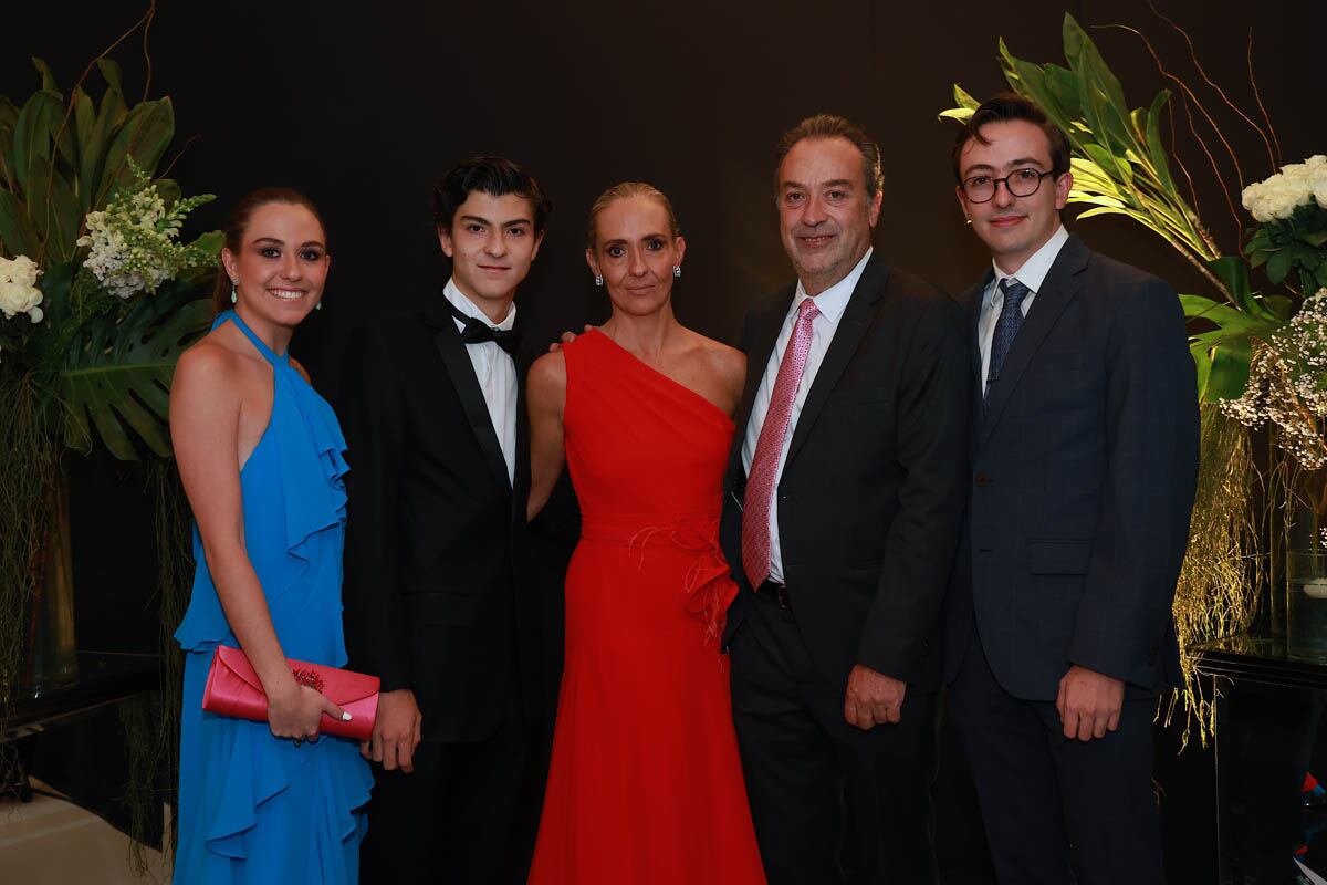 Carmen Mari e Iñaki Sánchez Aedo, Maricarmen García, Marín y Alonso Sánchez Aedo. (Foto: Héptor Arjona)