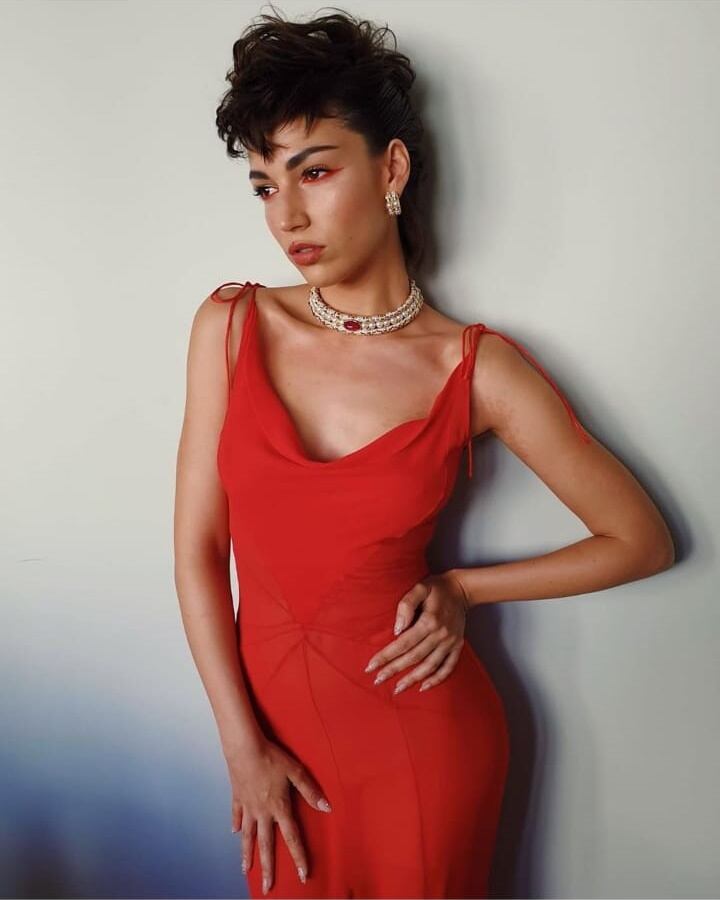 Úrsula Corberó y los camaleónicos cambios de look a lo largo de su carrera