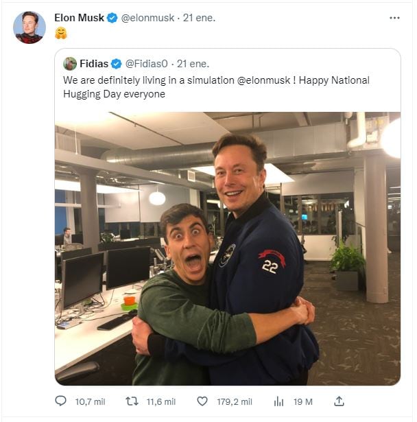 Carlos III demanda a Twitter, de Elon Musk, por no pagar la renta en Londres