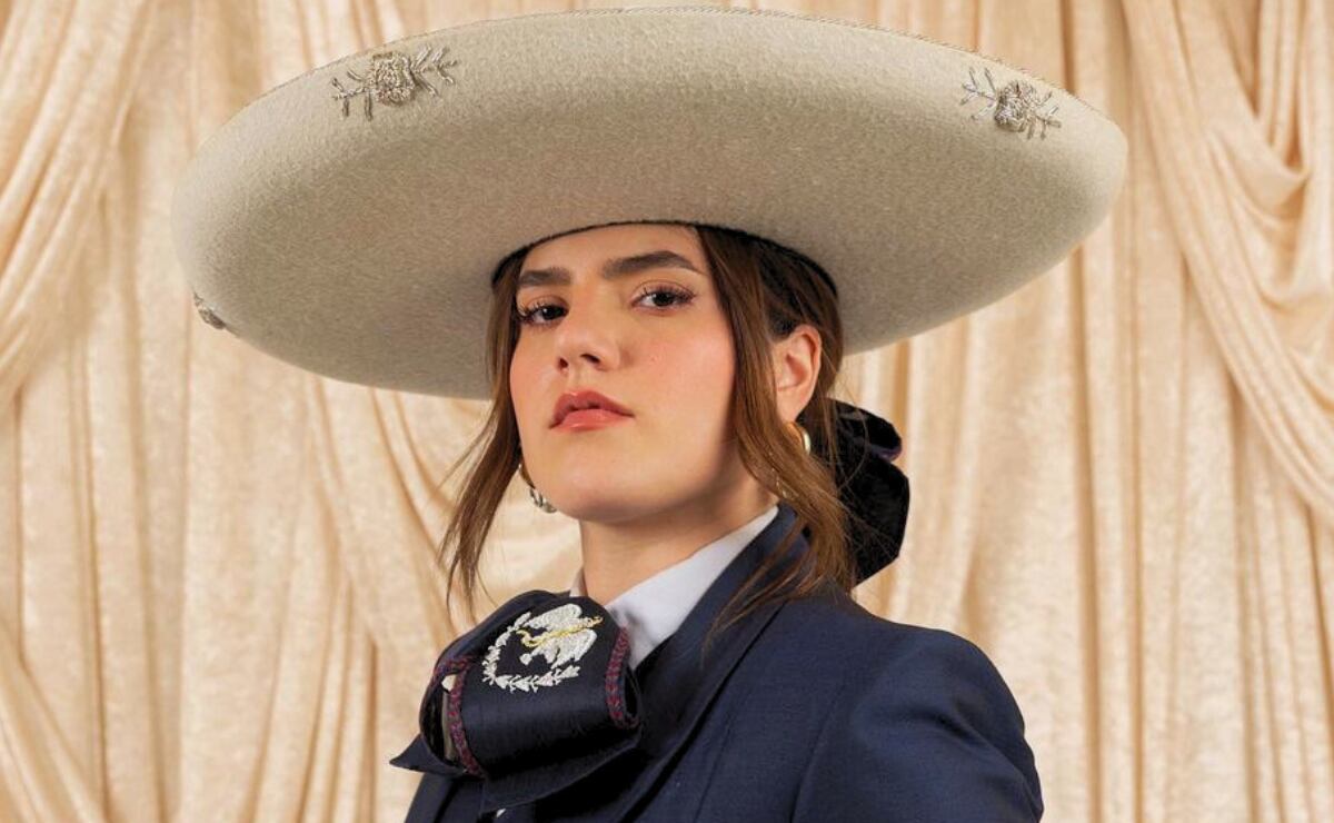 Ella es Camila Fernández, la cantante del Himno Nacional en la pelea de 'Canelo' Álvarez