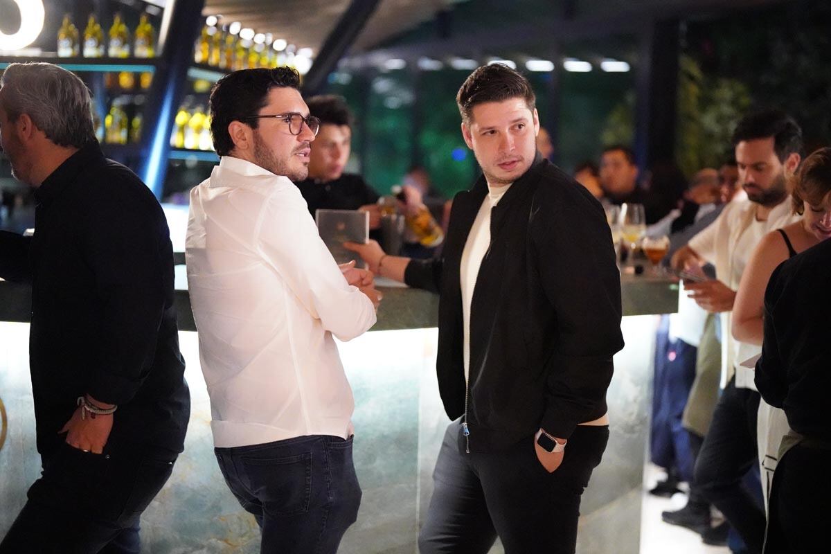 Eugenio Capdevielle y Walter Ormeño. (Foto: Héptor Arjona para VIP)
