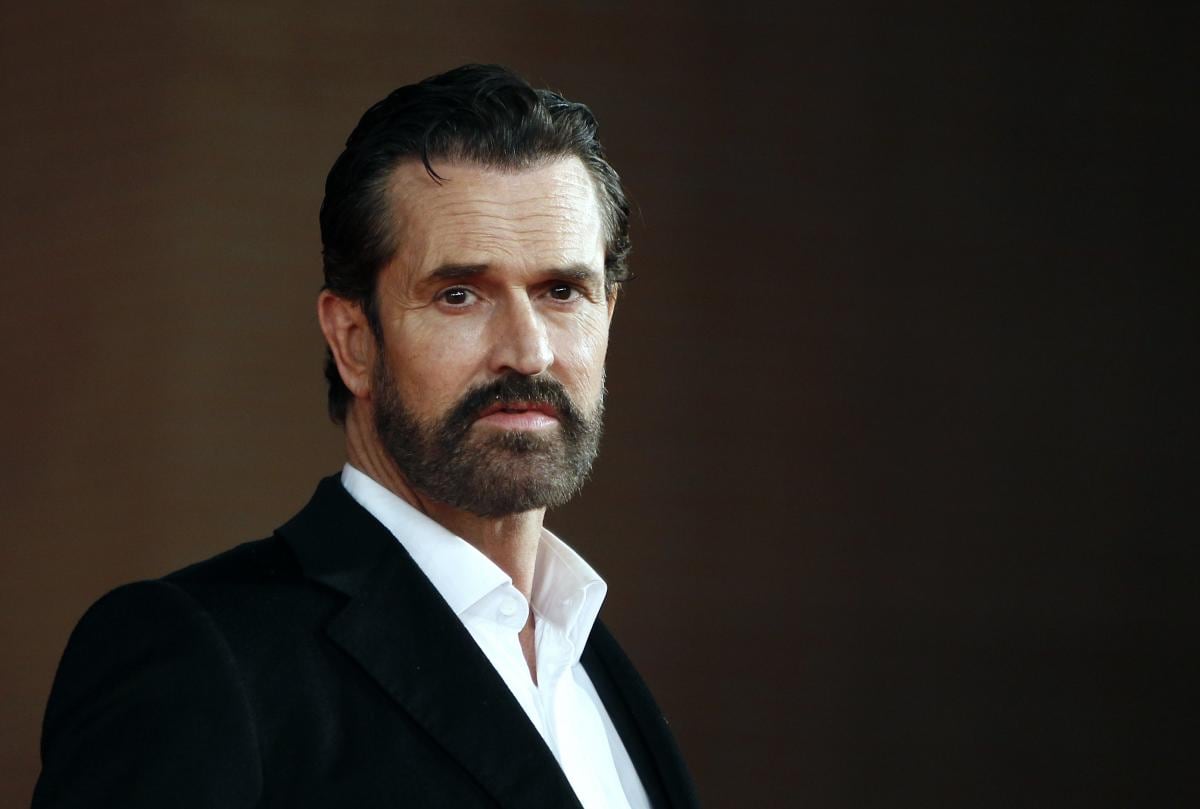 Famosos que han tenido relaciones con hombres y mujeres