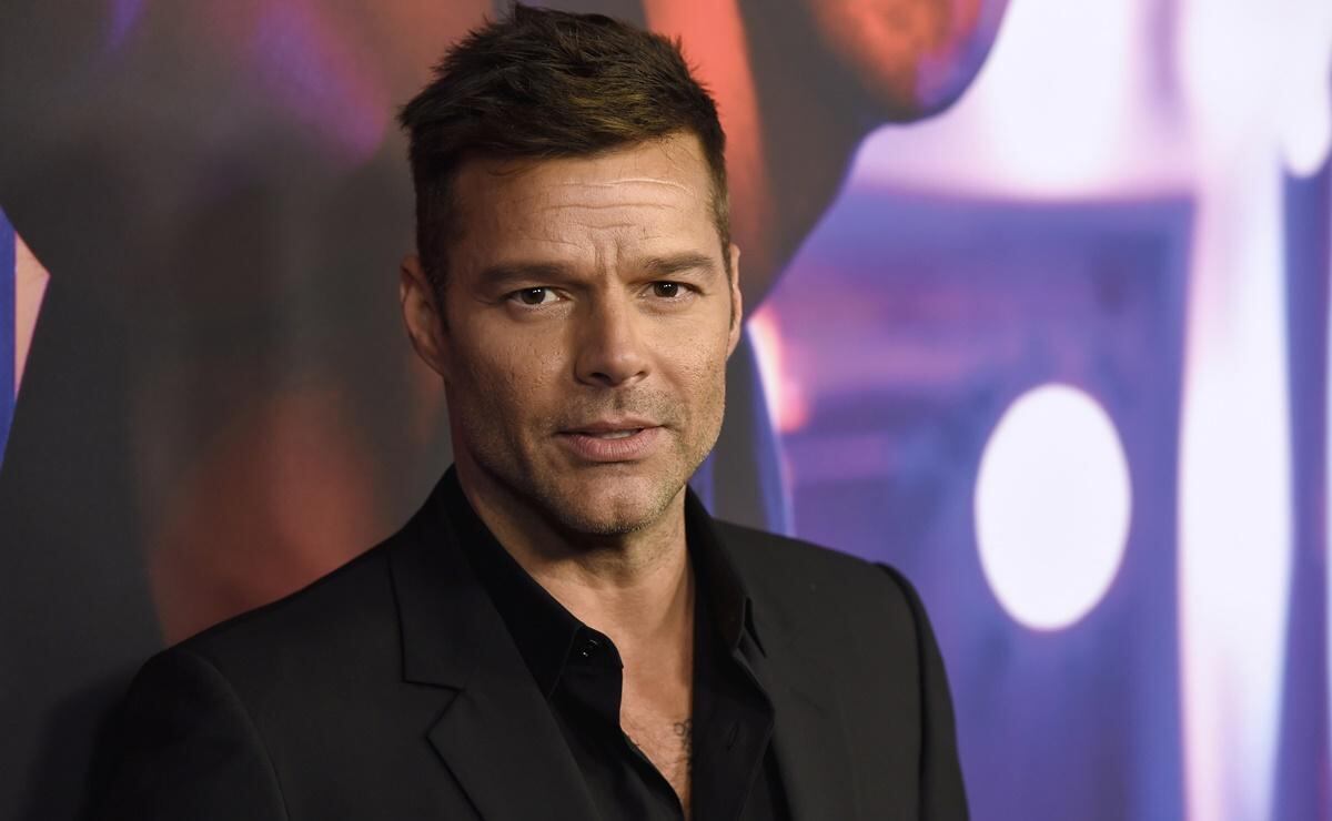 Ricky Martin causa polémica por comparar vientre subrogado con la Virgen María