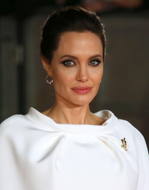 Las damas y los caballeros de la corte de la reina Isabel 