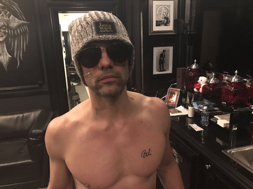 VIDEO: Criss Angel baila “Sapito” con Belinda