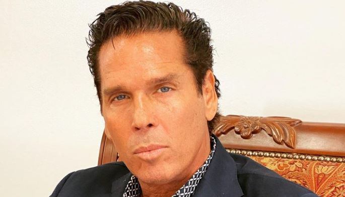 Roberto Palazuelos lamenta la muerte de querido amigo