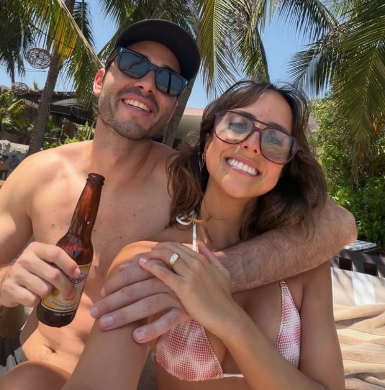 Sebastián Azua y Natalia Boneta / Foto: Instagram