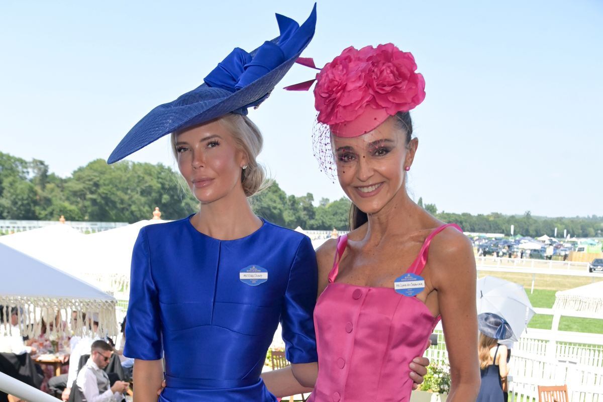 La autora y exmodelo Nikki Sharp y la exmodelo y empresaria, Luna De Casanova. (Foto: Max Cisotti/Dave Benett/Getty Images for Royal Ascot)