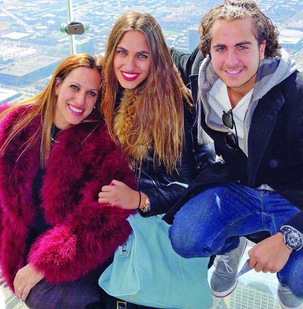 PORTADA: ¿Quién es Elías Sacal, el rompecorazones mexicano del que toda España habla?