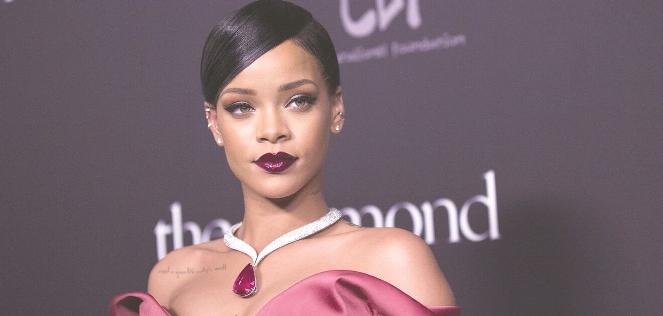 Rihanna donó 5 millones de dólares para combatir al coronavirus