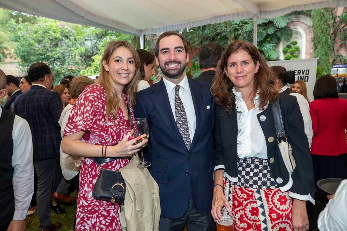 Teresa Ramos, Jaime Fernández e Irene Alarcón. (Foto: Edgar Silva Fuentes S.)