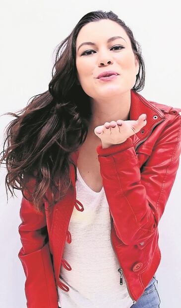 Revelan sexo del bebé de Sergio Mayer Mori y Natália Subtil