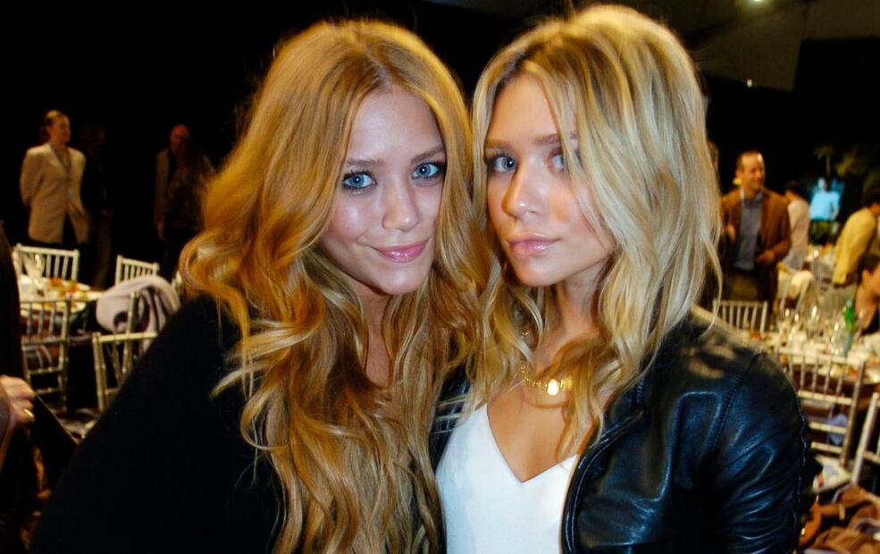 Mary-Kate y Ashley Olsen sorprenden en reciente video de felicitaciones