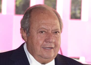 ¿Quién es la familia de Carlos Romero Deschamps?