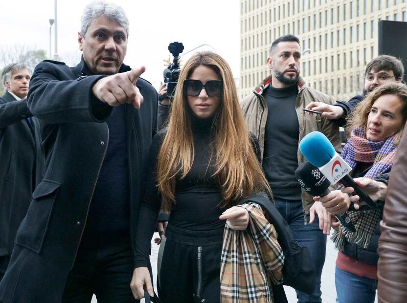 Tras 12 horas de conversaciones, Shakira y Gerard Piqué firman los acuerdos de custodia y separación