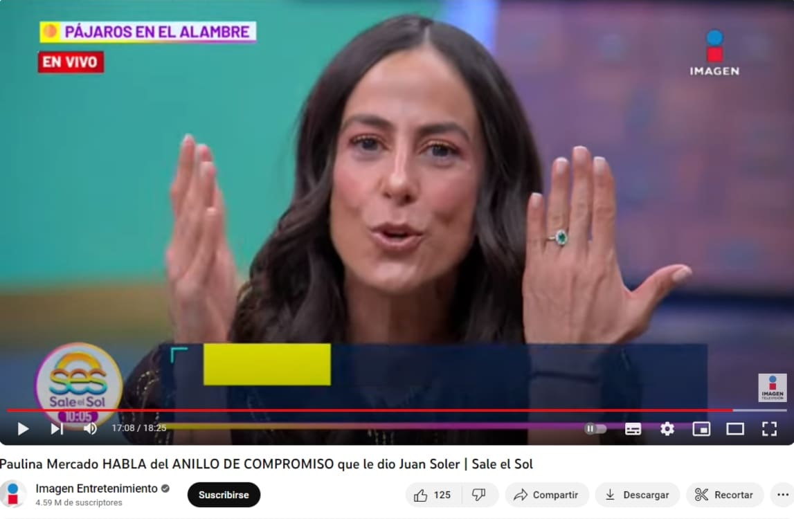 Paulina Mercado luce anillo de Juan Soler / Captura de Youtube