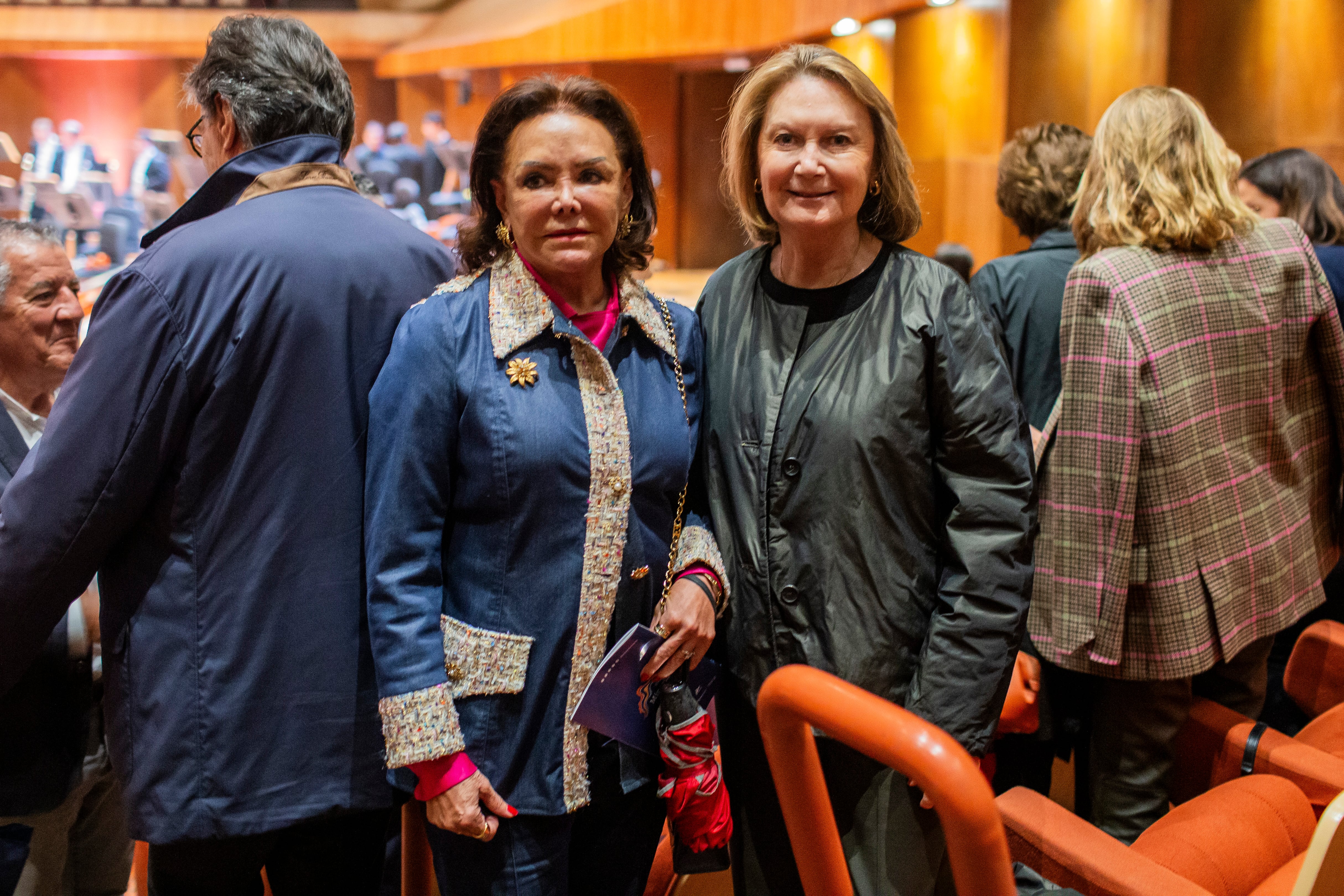Adriana Salinas y Karen Walther. (Foto: Esteban Torreblanca)