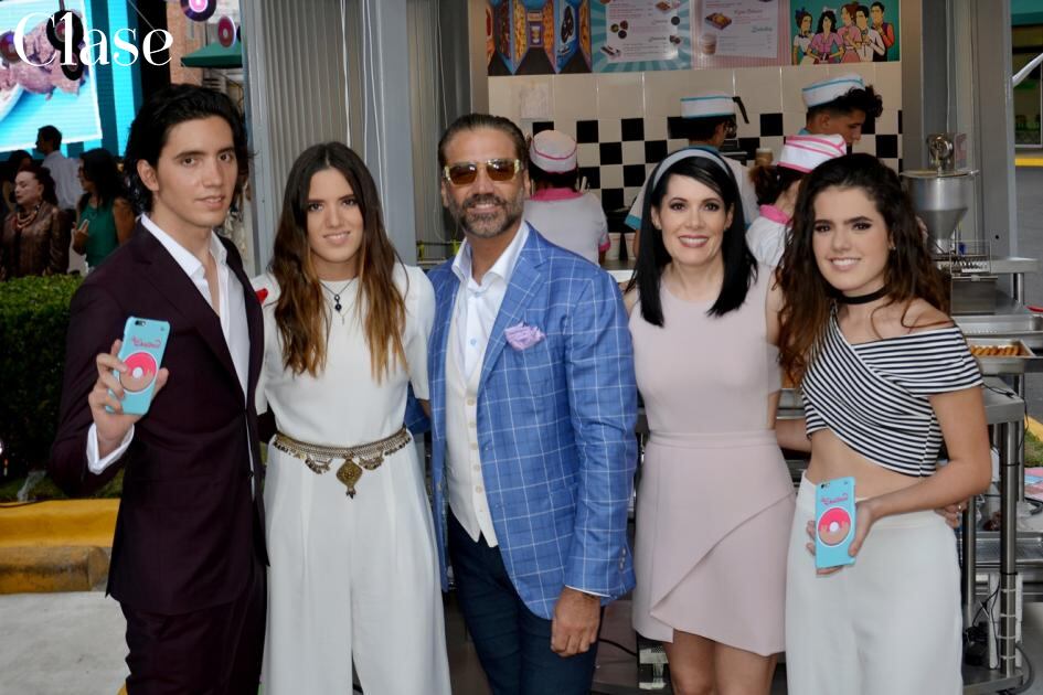 Famosos que tienen hermanos empresarios