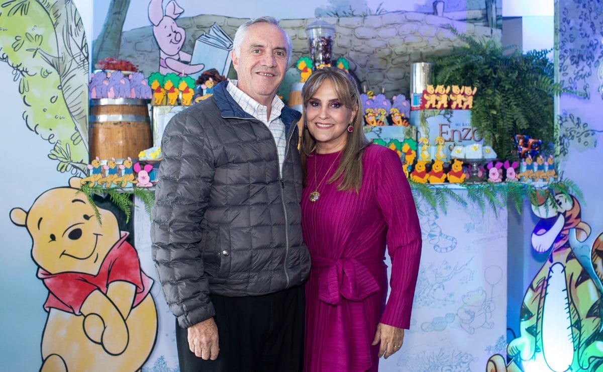 Alejandro Etienne y Katya Salinas en el bautizo de Enzo, hijo de Alejandro Etienne y Jessica Nassar / Foto: Esteban Torreblanca