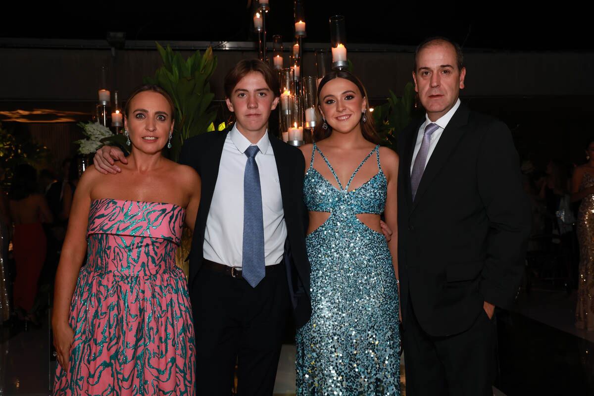 Mati Sámano, Francisco Jr., Ana y Francisco Platas. (Foto: Héptor Arjona)