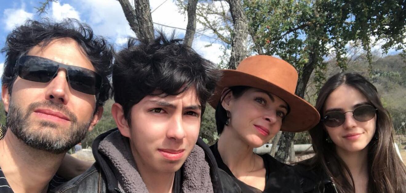 Benny Ibarra y Celina del Villar derrochan amor sobre el escenario