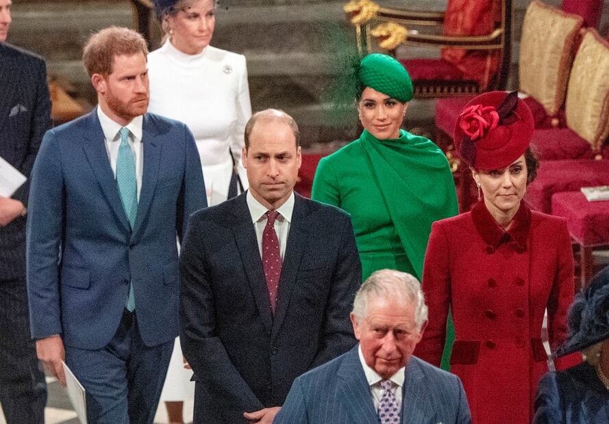 Harry y Meghan de Sussex, el adiós en 20 momentos