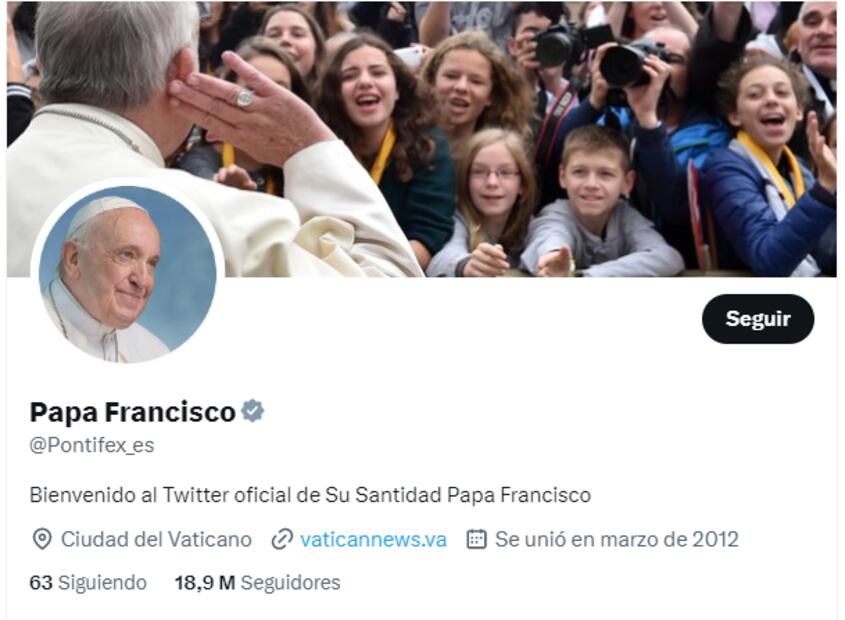 Elon Musk quita la palomita azul a cuentas de Twitter y los famosos reaccionan