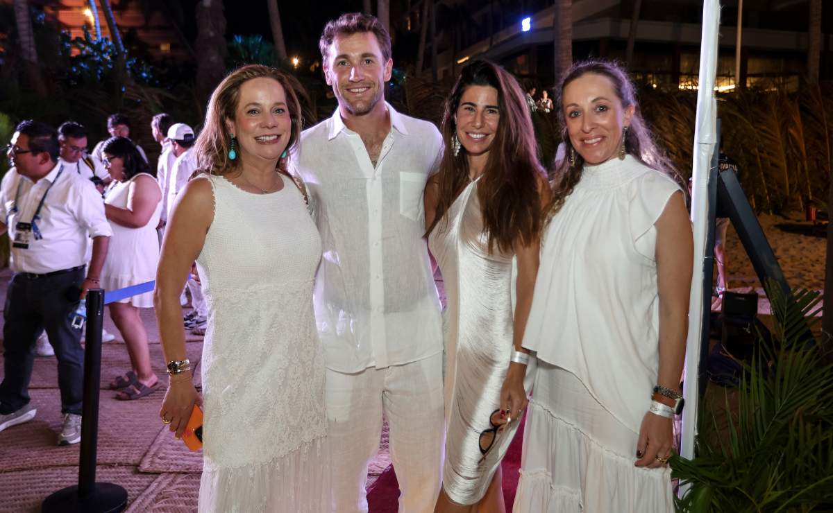 Graciela Gilk Casper Ruud, Daniela Costa y Mara Orvañanos / Foto: Esteban Torreblanca