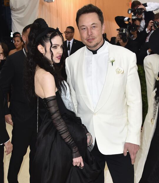Elon Musk y Grimes debutaron como pareja en el MET Gala de 2018 / Getty Images