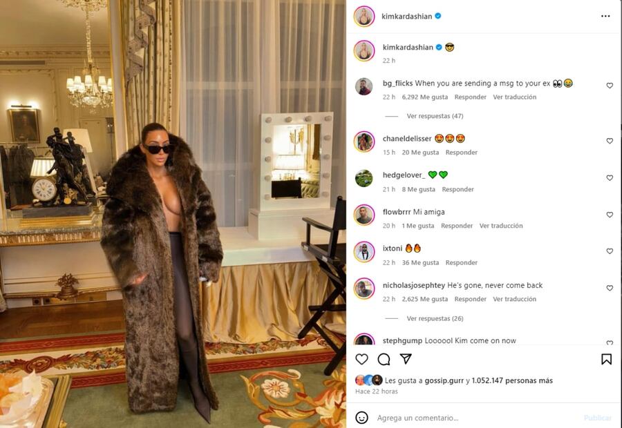 El look de Kim Kardashian con abrigo y medias / Instagram