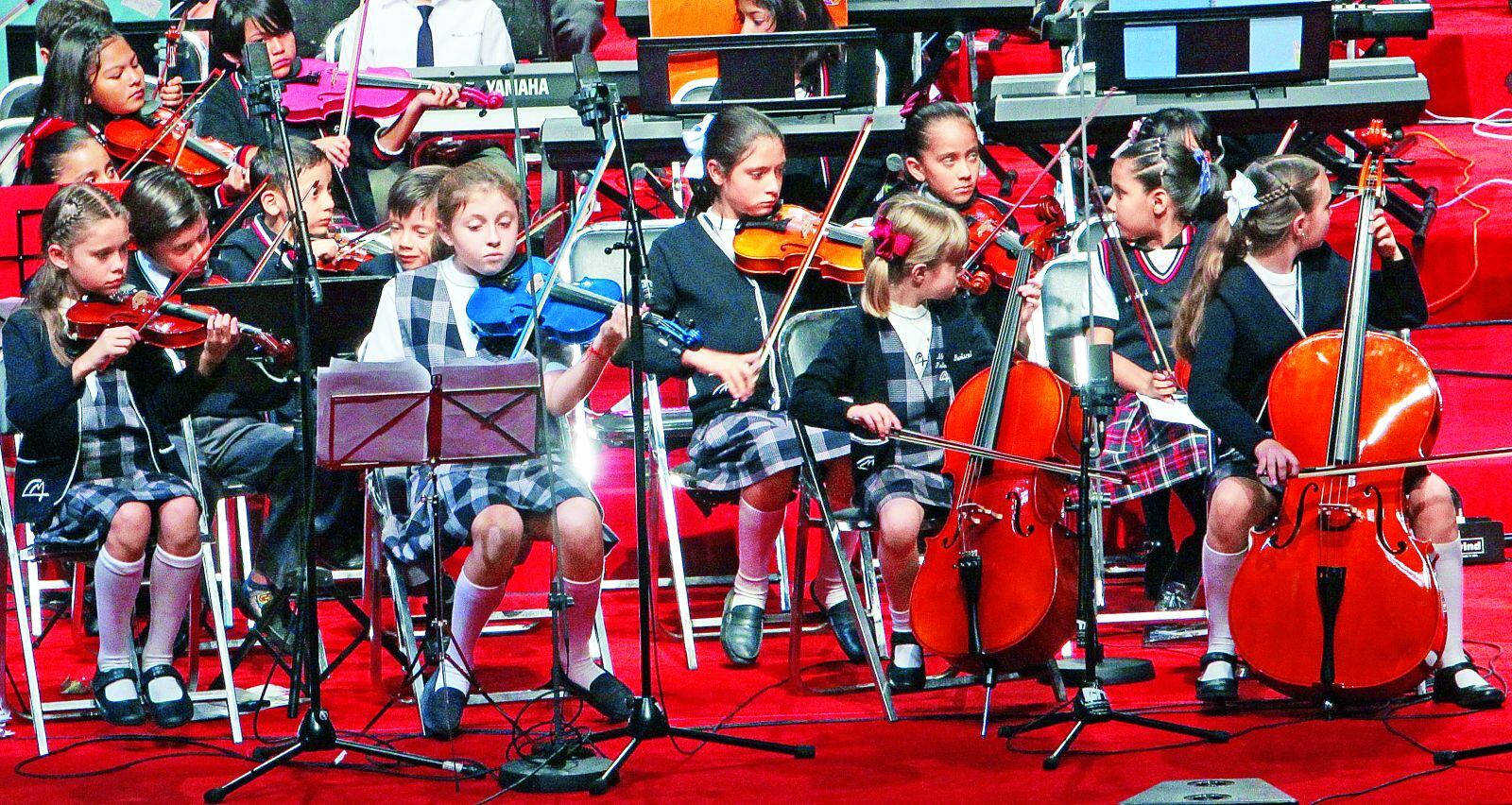 Así ha crecido Regina Castro, la hija más pequeña de Angélica Rivera