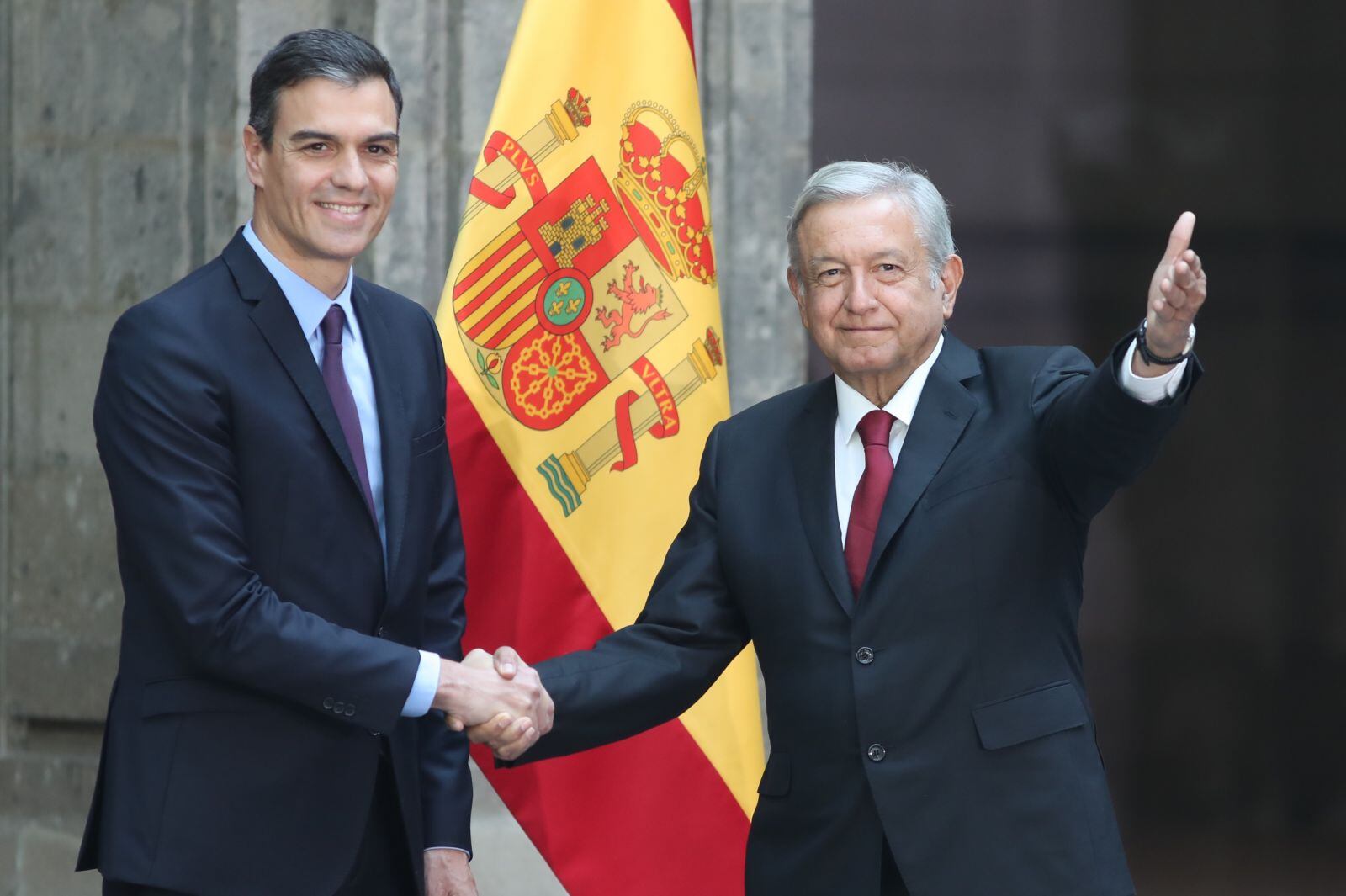 Él es Pedro Sánchez, el presidente de España que se reunió con AMLO