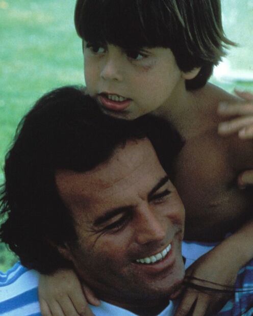 Julio Iglesias junto a Enrique Iglesias / Foto: Instagram