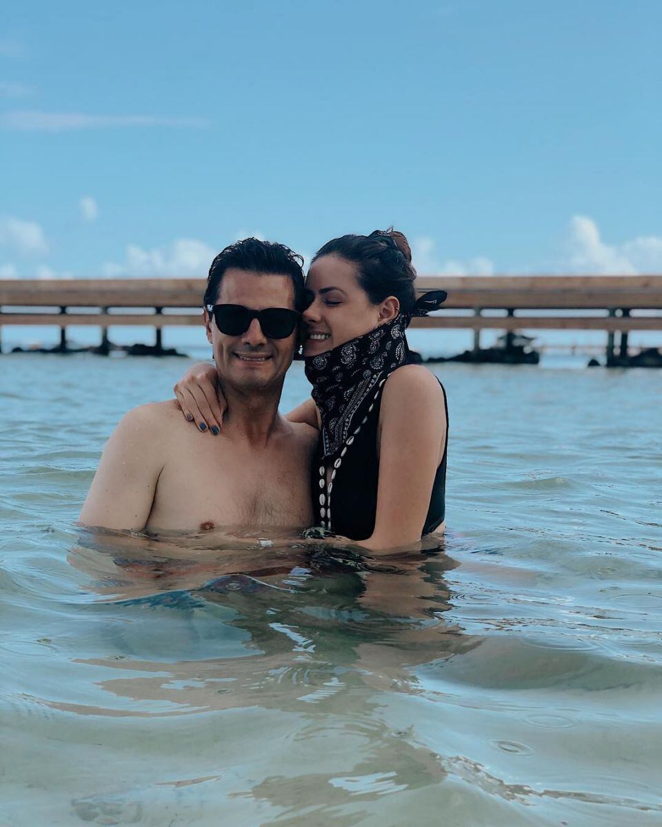 FOTOS: Enrique Peña Nieto disfruta de sus vacaciones en la playa con su hija Nicole