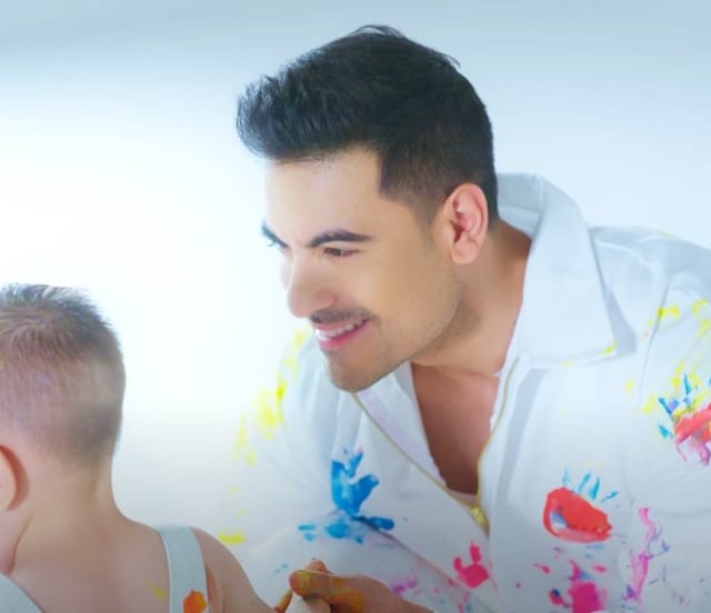 Carlos Rivera presenta por primera vez a León, su hijo, en tierno video musical