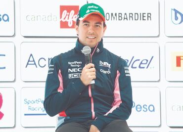 Checo Pérez comparte su primera foto con los colores de Red Bull