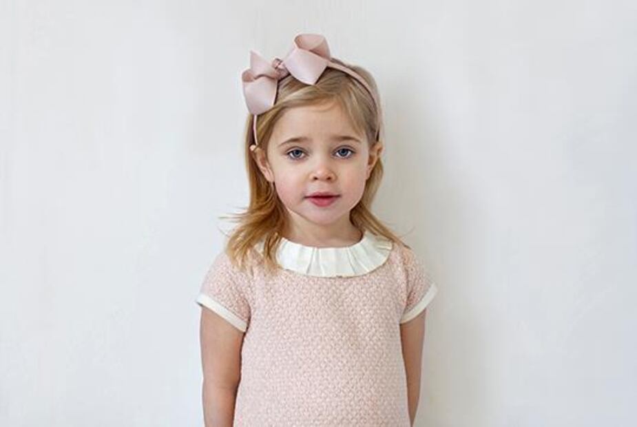 La sesión de fotos de la princesa Leonor de Suecia por sus tres años