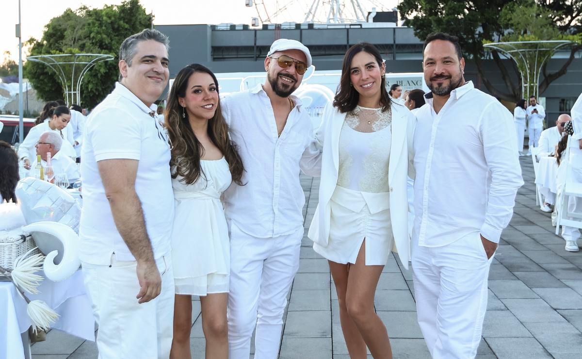 Mauricio Torrescano, Lizbeth Guadarrama, Luis Miguel Soto, Varenka Méndez y Jesús Gutiérrez / Foto: Esteban Torreblanca
