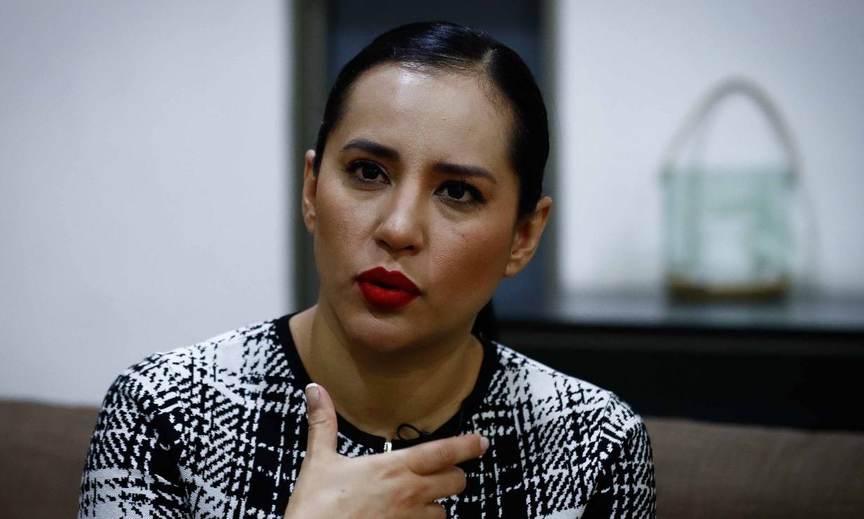 Sandra Cuevas y su gusto por las prendas de alta costura