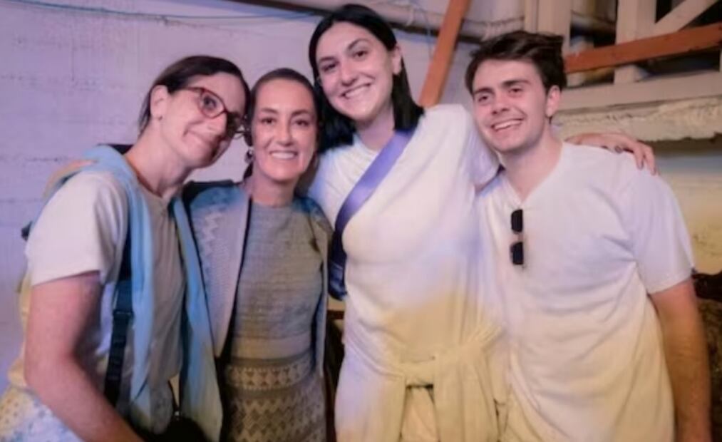 Adriana Sheinbaum Pardo, junto a su hermana Claudia Sheinbaum / Instagram: @claudia_shein