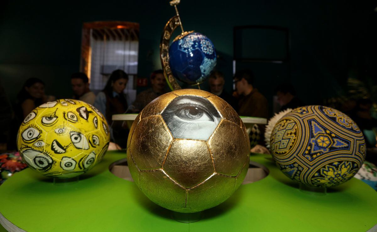 La exposición 'A Lot of Balls' / Foto: Esteban Torreblanca