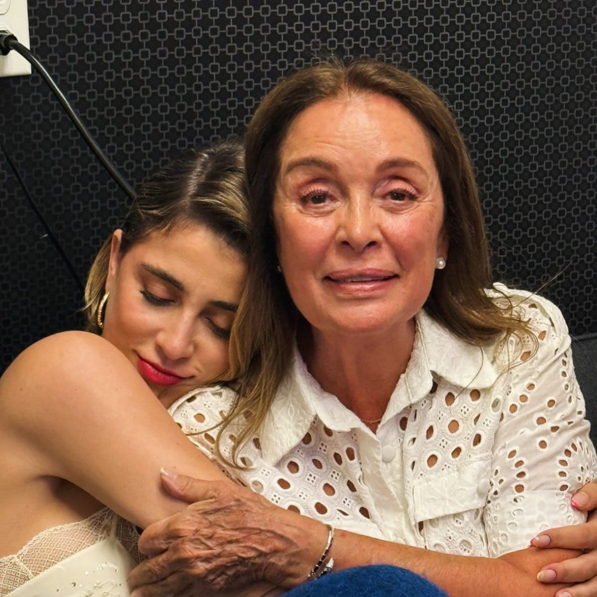 Mónica Sánchez-Navarro y Cassandra Sánchez-Navarro. (Foto: Instagram)