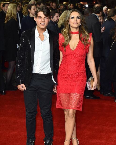 El hijo de Elizabeth Hurley, Damian, gana la batalla de una multimillonaria herencia 