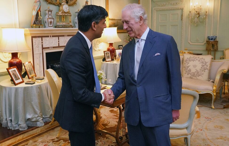Rishi Sunak y Carlos III/EFE