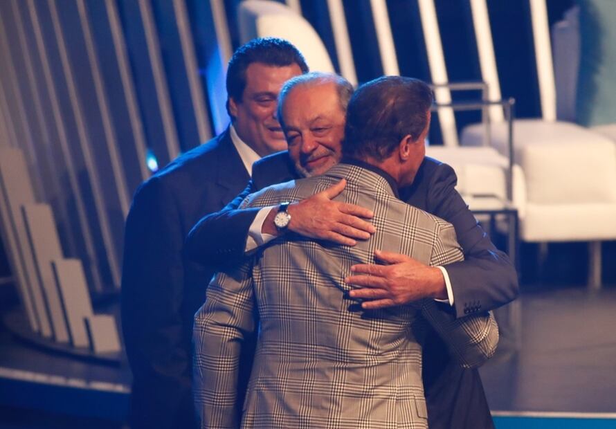 Carlos Slim le da un "gancho" a Sylvester Stallone