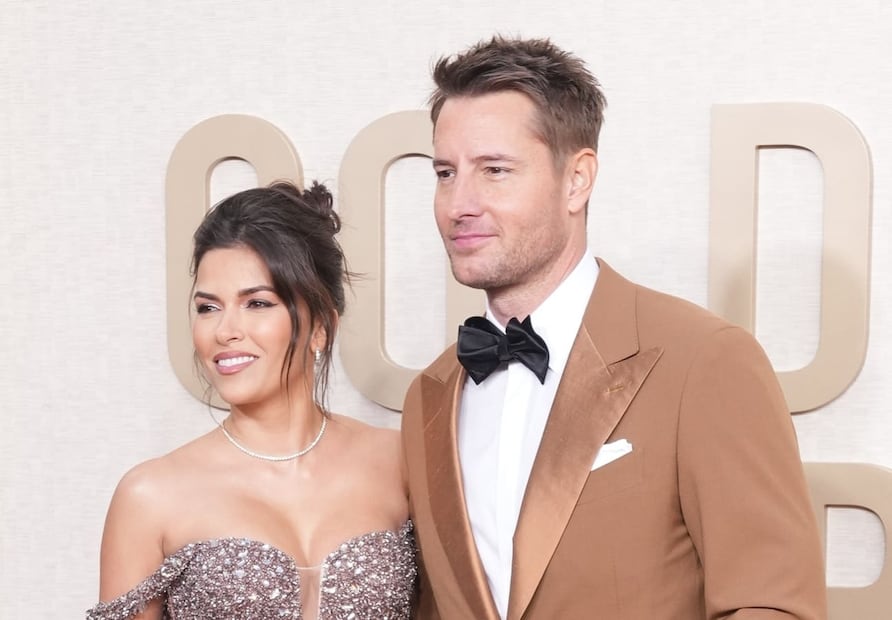 El actor Justin Hartley con Sofia Perna en los Golden Globres 2024 / EFE